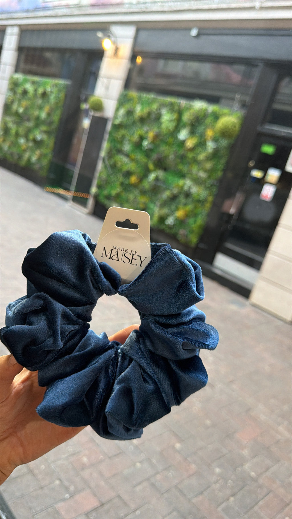 A/W scrunchies