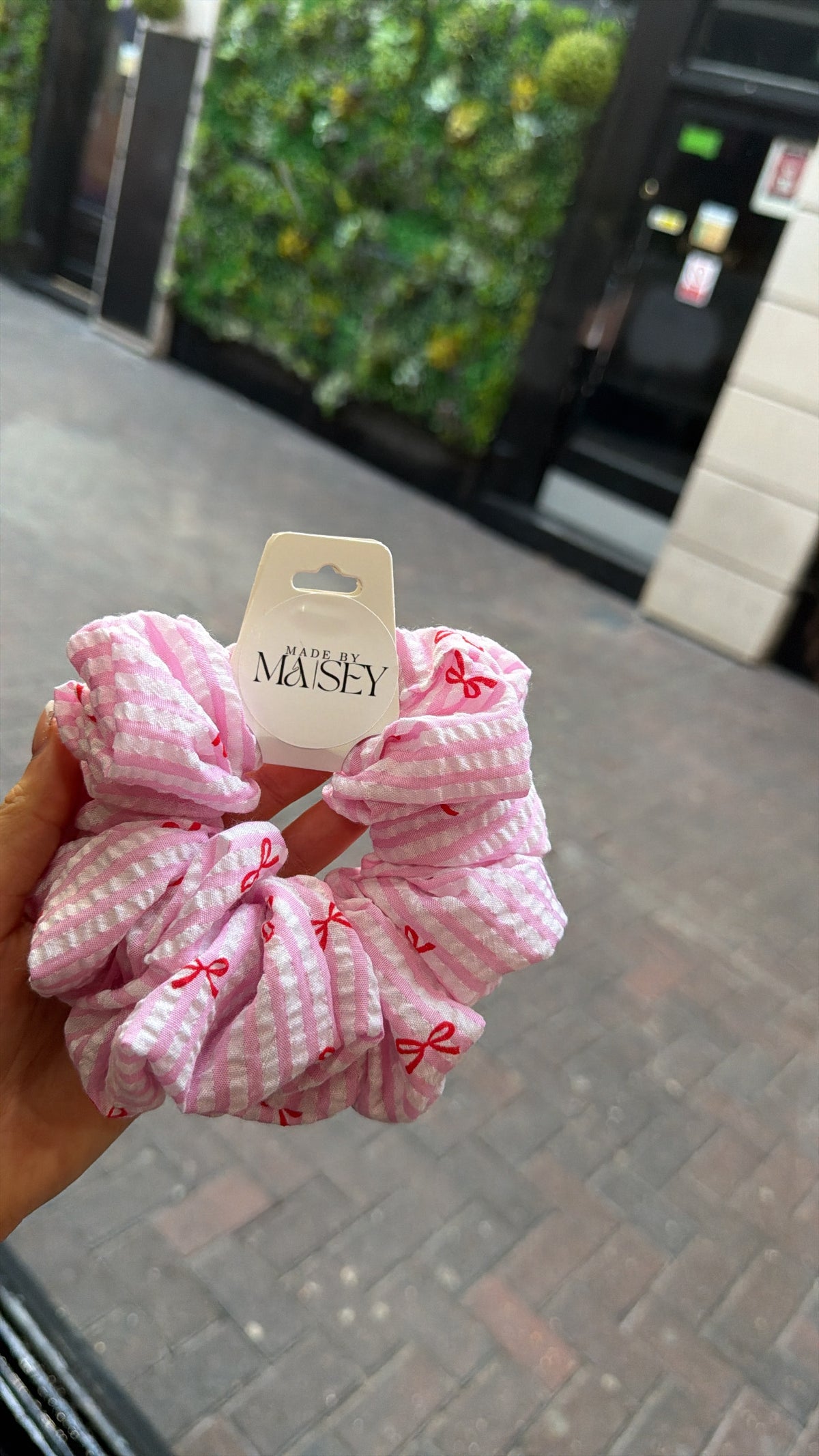 A/W scrunchies
