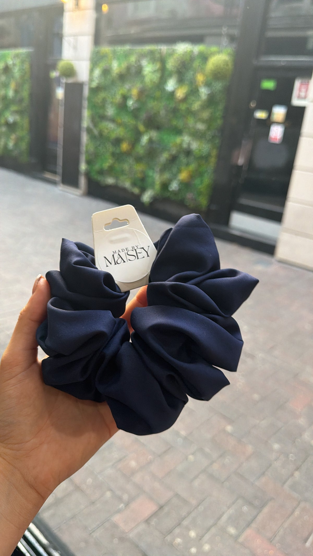 A/W scrunchies