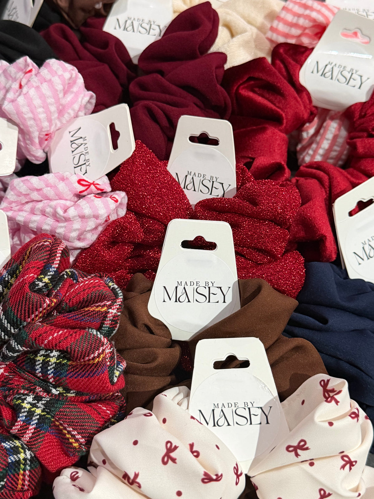 A/W scrunchies